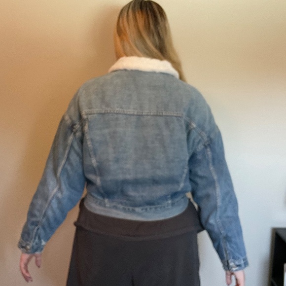 American Eagle Womens Denim jacket faux Sherpa collar and lined size XL - Picture 6 of 9